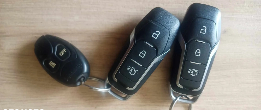 Ford S-Max cena 73000 przebieg: 106000, rok produkcji 2016 z Prudnik małe 211